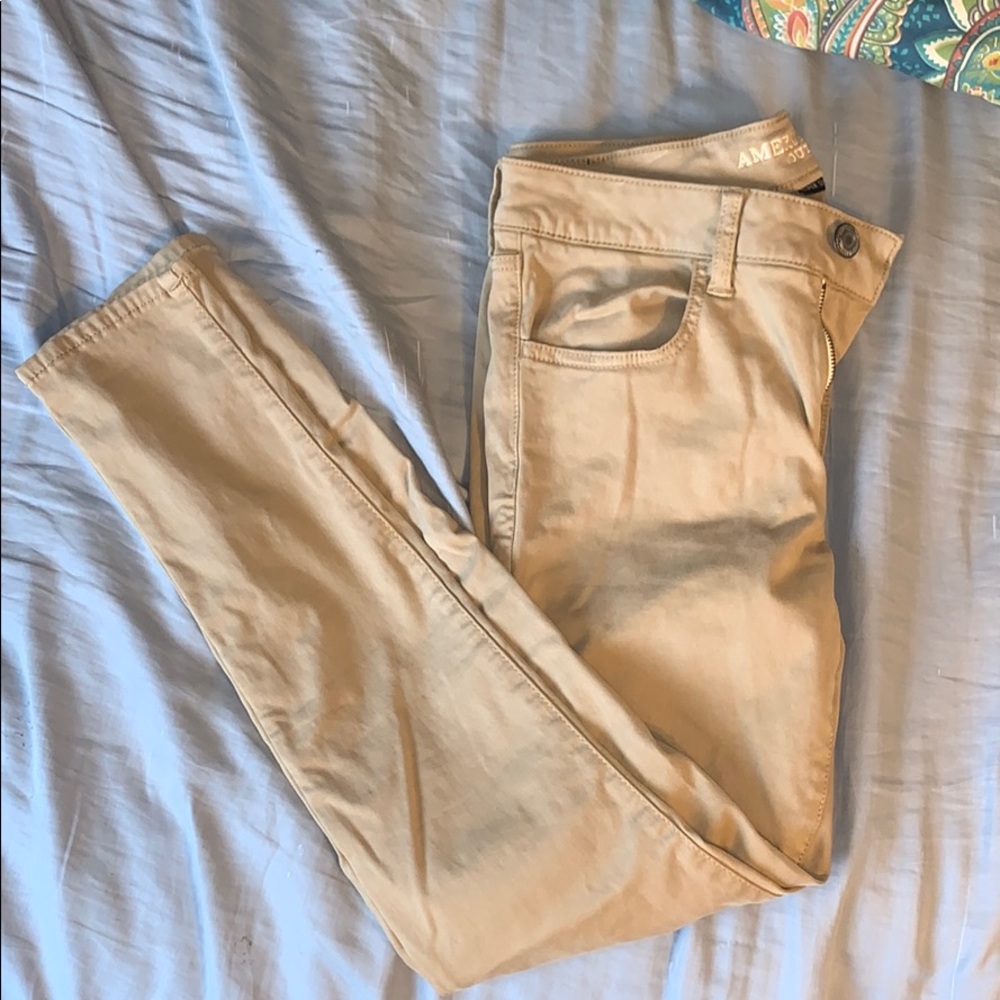 NWOT American Eagle Super Stretch Khakis